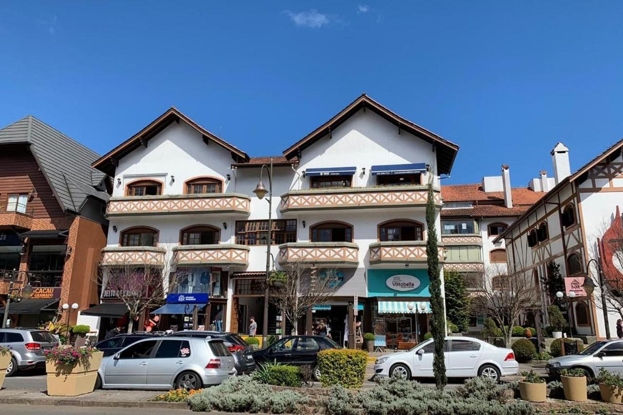 Ap. De 4 Quartos Com Ar A 150M Da Rua Coberta Gramado Exterior foto